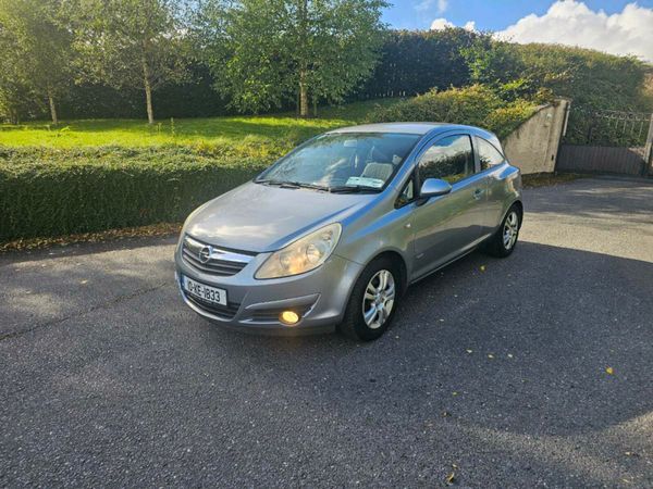 Opel Corsa Hatchback, Petrol, 2010, Silver