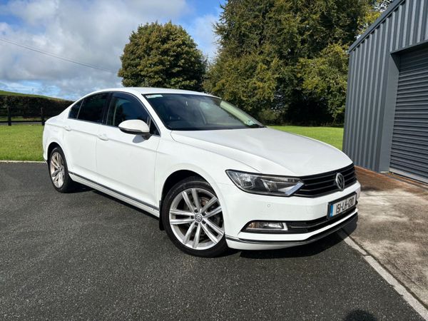 Volkswagen Passat Saloon, Diesel, 2015, White