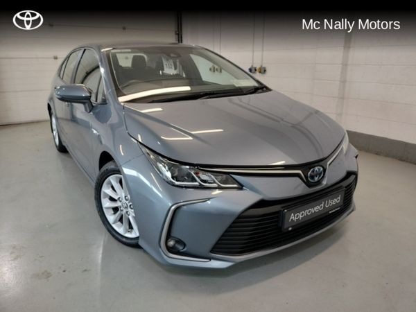 Toyota Corolla Saloon, Petrol Hybrid, 2021, Grey