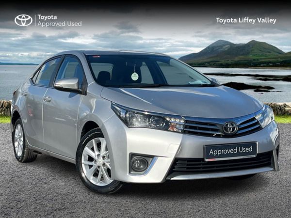 Toyota Corolla Saloon, Diesel, 2016, Silver