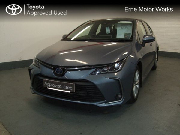 Toyota Corolla Saloon, Petrol Hybrid, 2020, Grey