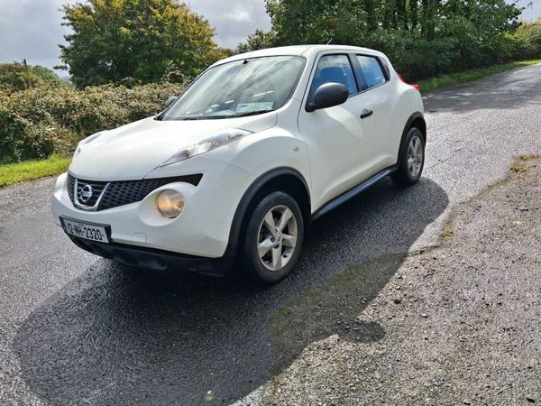 Nissan Juke SUV, Petrol, 2012, White