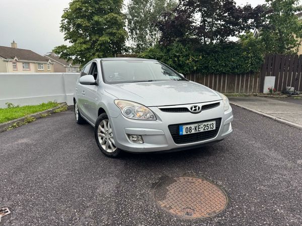 Hyundai i30 Hatchback, Petrol, 2008, Silver