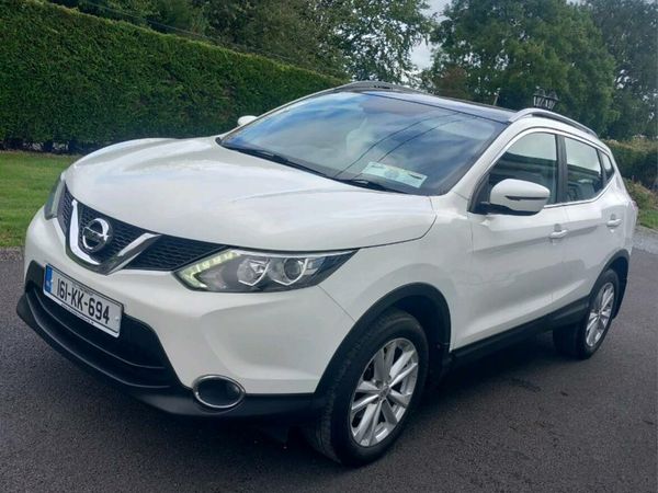 Nissan Qashqai Hatchback, Diesel, 2016, White