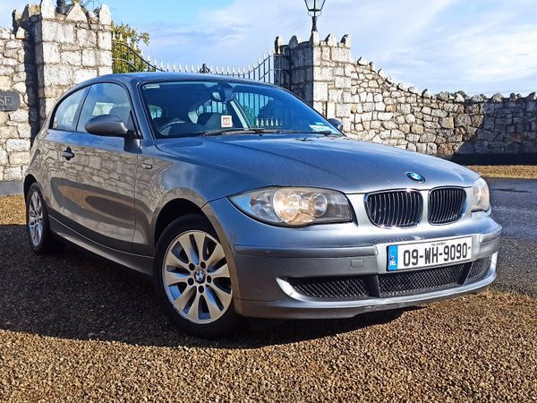 BMW 1-Series Hatchback, Diesel, 2009, Grey