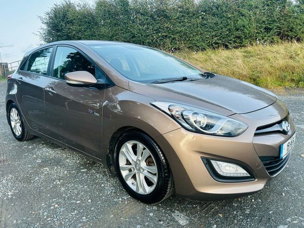 Hyundai i30 Hatchback, Diesel, 2015, Bronze
