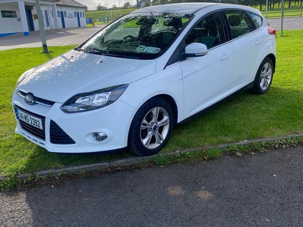 Ford Focus Hatchback, Diesel, 2014, White