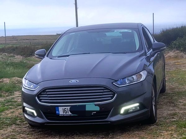 Ford Mondeo Hatchback, Diesel, 2016, Grey
