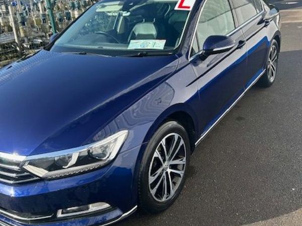 Volkswagen Passat Saloon, Diesel, 2018, Blue