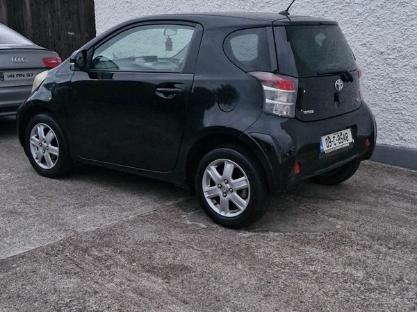 Toyota iQ Hatchback, Petrol, 2009, Black