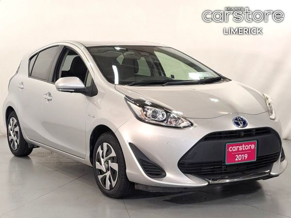 Toyota Aqua Hatchback, Petrol Hybrid, 2019, Silver