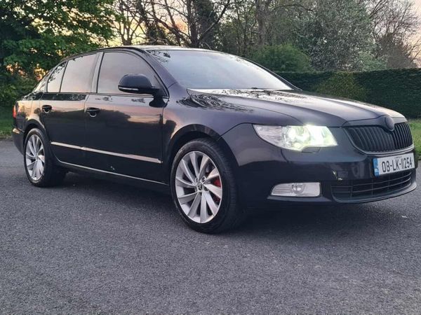 Skoda Superb Hatchback, Diesel, 2008, Black