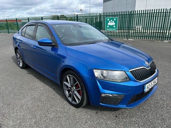 Skoda Octavia Hatchback, Diesel, 2014, Blue