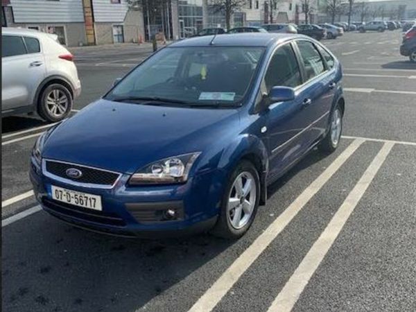 Ford Focus Hatchback, Petrol, 2007, Blue