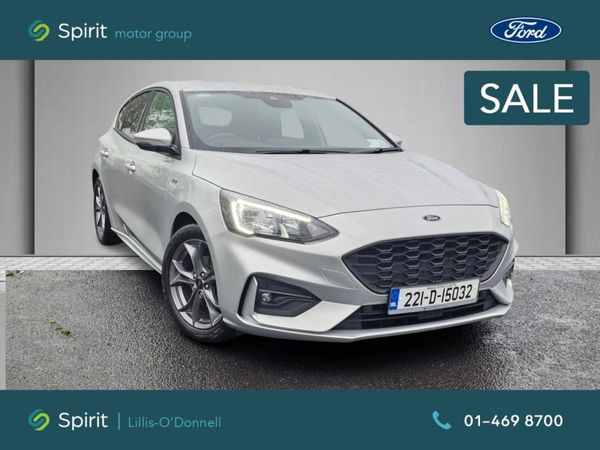 Ford Focus Hatchback, Petrol Hybrid, 2022, Grey