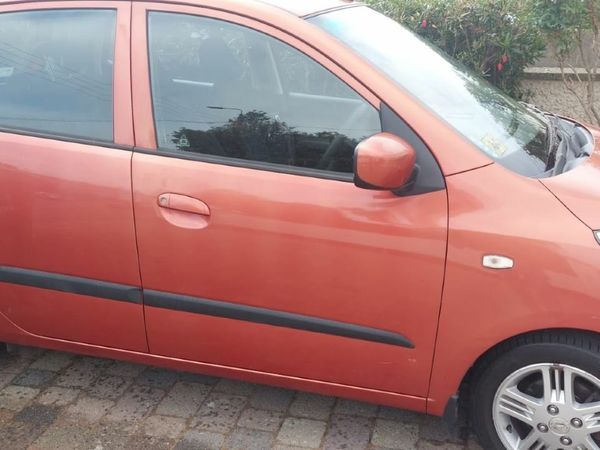 Hyundai i10 Hatchback, Petrol, 2010, Red