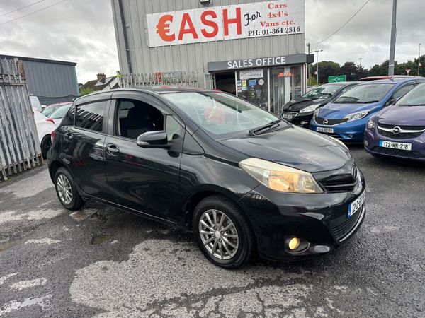 Toyota Vitz Hatchback, Petrol, 2012, Black