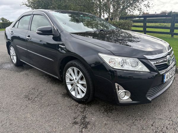 Toyota Camry Saloon, Petrol Hybrid, 2014, Black