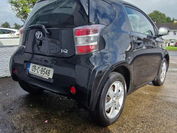 Toyota iQ Hatchback, Petrol, 2009, Black
