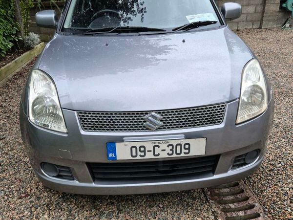 Suzuki Swift Hatchback, Petrol, 2009, Grey