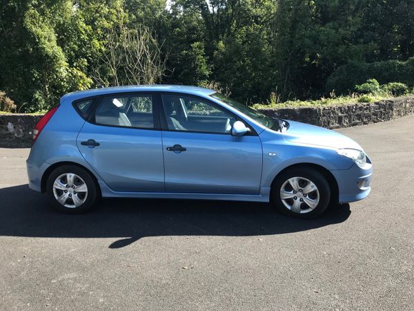 Hyundai i30 Hatchback, Diesel, 2011, Blue