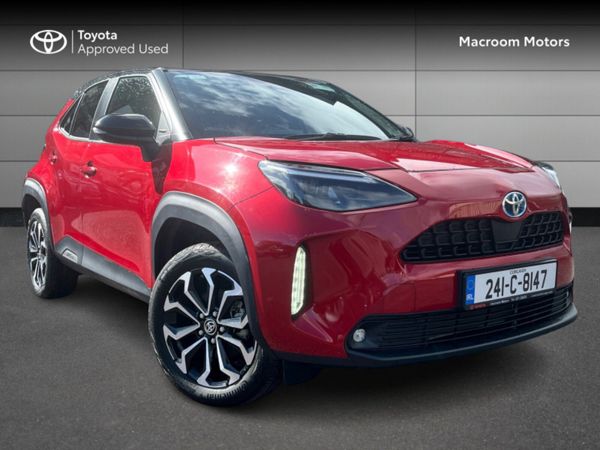 Toyota Yaris Cross Hatchback, Petrol Hybrid, 2024, Red