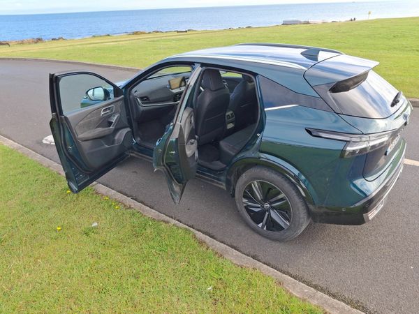 Nissan Qashqai MPV, Petrol Hybrid, 2025, Green