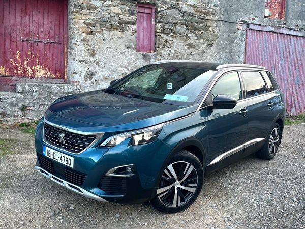 Peugeot 5008 MPV, Diesel, 2018, Green