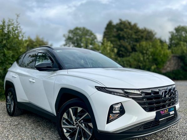 Hyundai Tucson SUV, Diesel, 2022, White