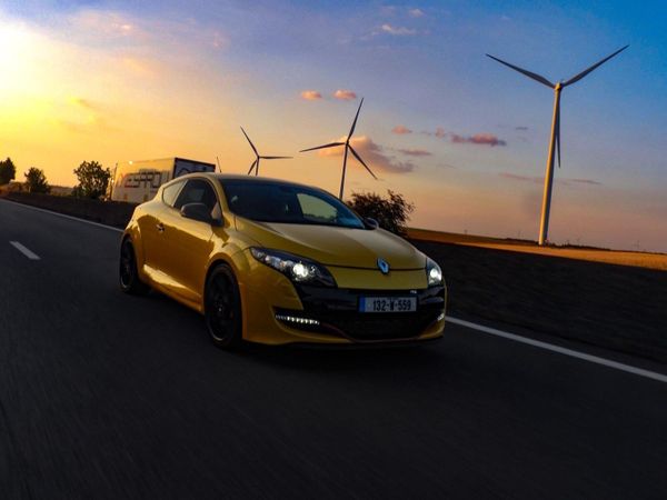 Renault Megane Coupe, Petrol, 2013, Yellow