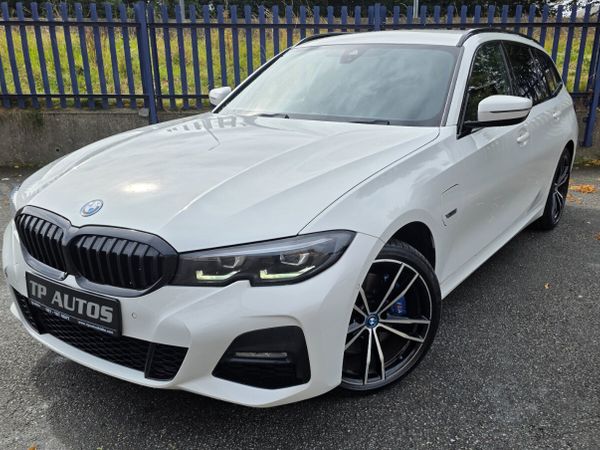 BMW 3-Series Estate, Petrol Hybrid, 2021, White
