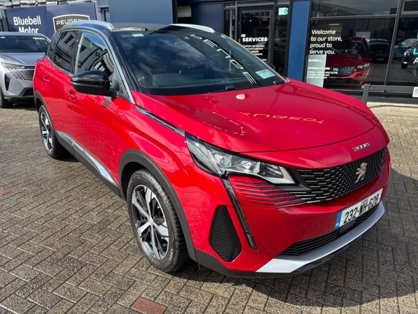 Peugeot 3008 MPV, Diesel, 2023, Red