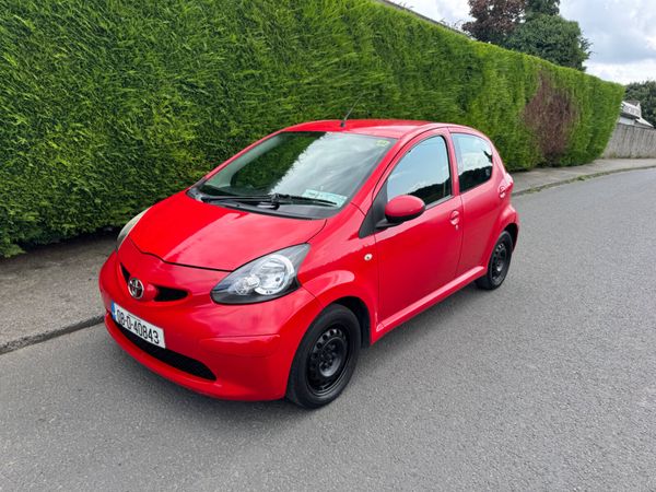 Toyota Aygo Hatchback, Petrol, 2008, Red