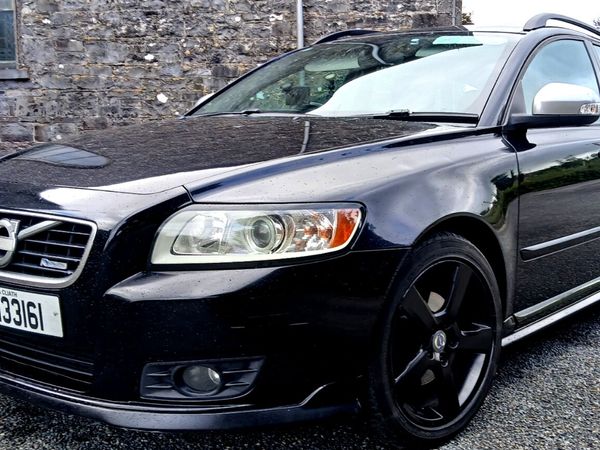 Volvo V50 Estate, Diesel, 2010, Black