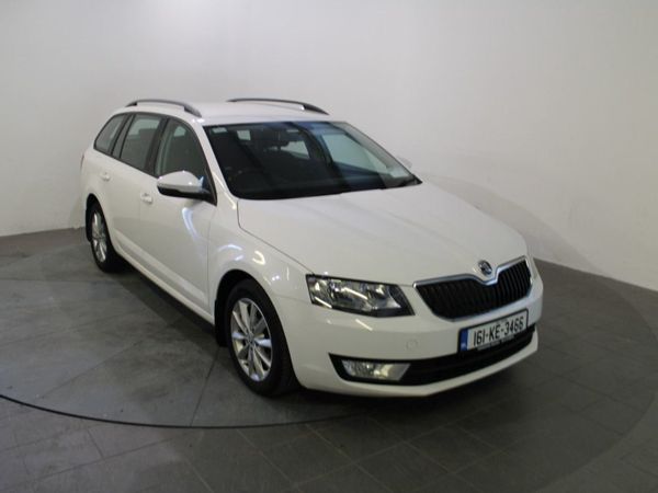 Skoda Octavia Estate, Diesel, 2016, White