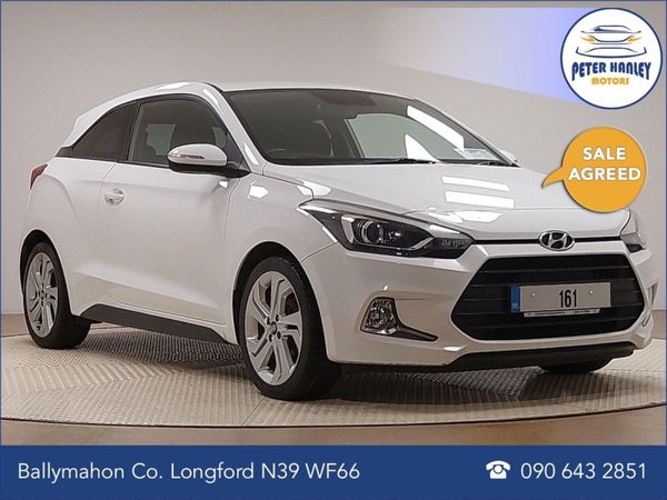 Hyundai i20 Hatchback, Petrol, 2016, White