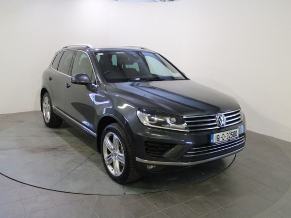Volkswagen Touareg SUV, Diesel, 2016, Grey