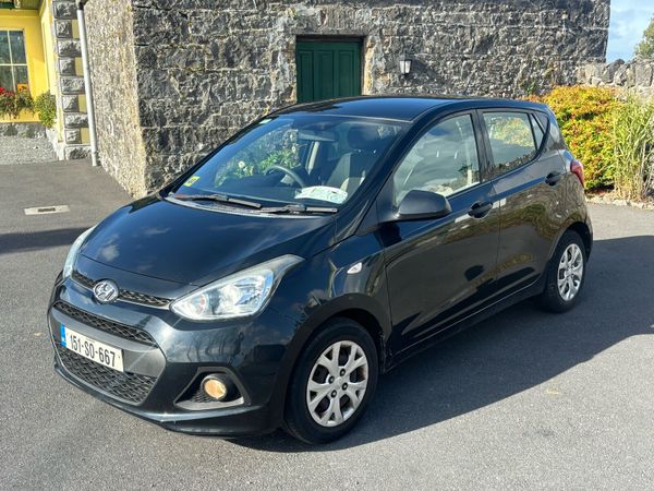 Hyundai i10 Hatchback, Petrol, 2015, Black