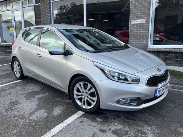 Kia Ceed Hatchback, Diesel, 2015, Silver