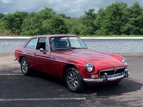 MG MGB Coupe, Petrol, 1975, Yellow
