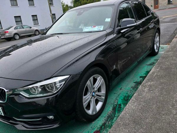 BMW 3-Series Saloon, Petrol Plug-in Hybrid, 2017, Black