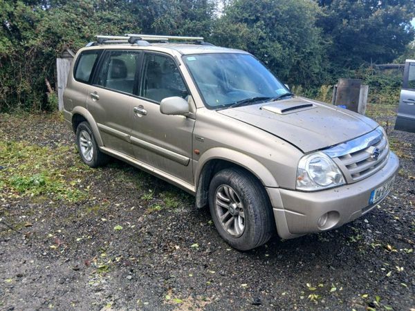 Suzuki Grand Vitara SUV, Diesel, 2004, Beige