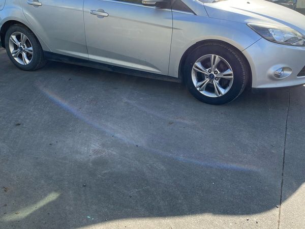 Ford Focus Hatchback, Diesel, 2012, Silver