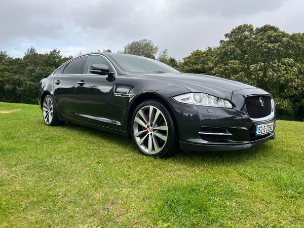 Jaguar XJ Saloon, Diesel, 2015, Grey