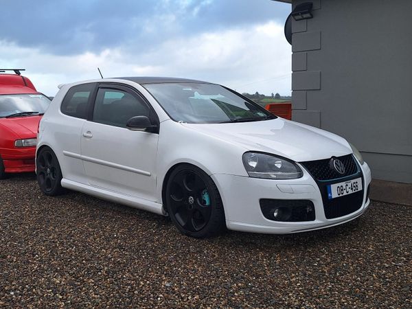 Volkswagen Golf Hatchback, Petrol, 2008, White