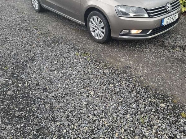 Volkswagen Passat Saloon, Diesel, 2012, Brown