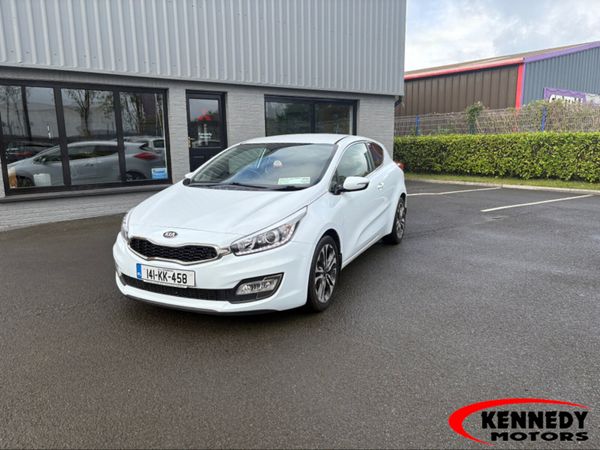 Kia Ceed Hatchback, Diesel, 2014, White
