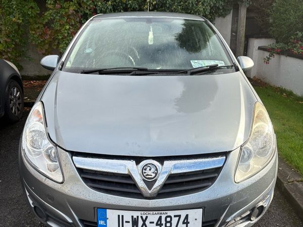 Vauxhall Corsa Hatchback, Diesel, 2011, Silver