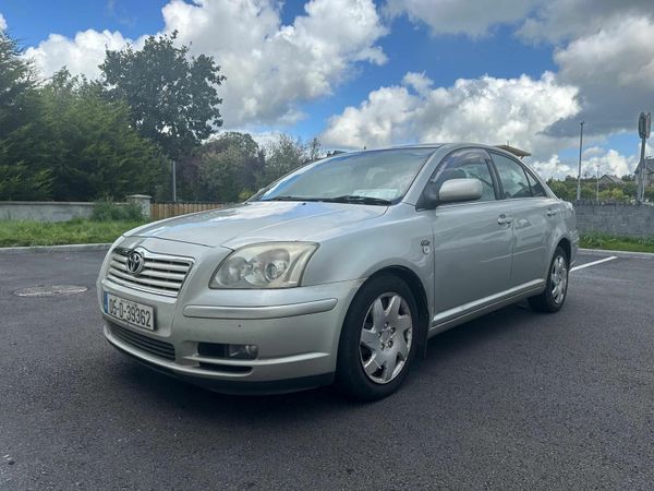 Toyota Avensis Saloon, Diesel, 2005, Silver
