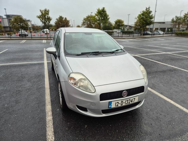 Fiat Punto Hatchback, Petrol, 2012, Grey